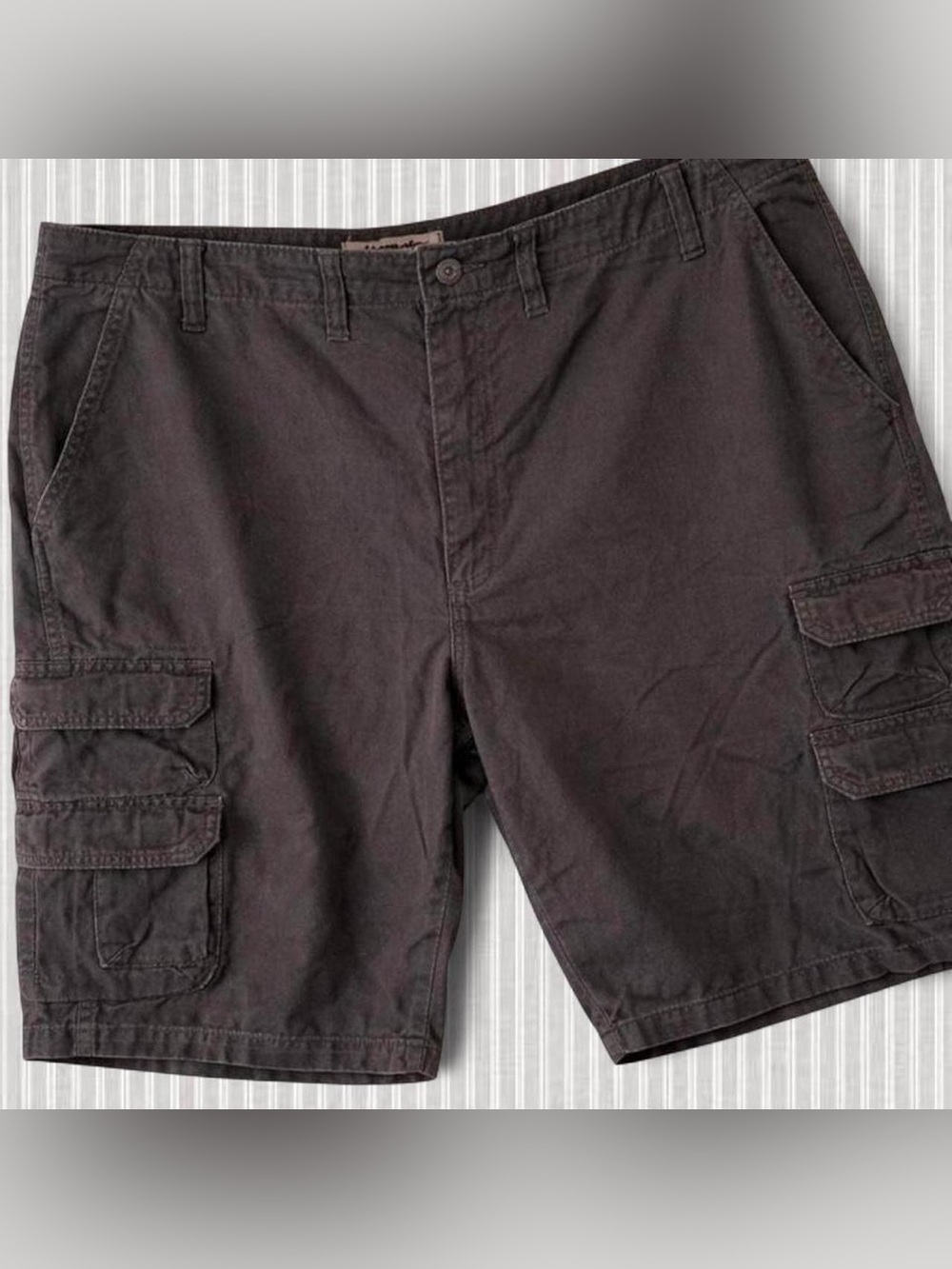Wrangler Authentics Gray Cargo Shorts Men’s Size 44 Waist Cotton